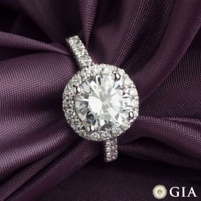 White Gold Round Diamond Ring 2.00ct G/VVS2